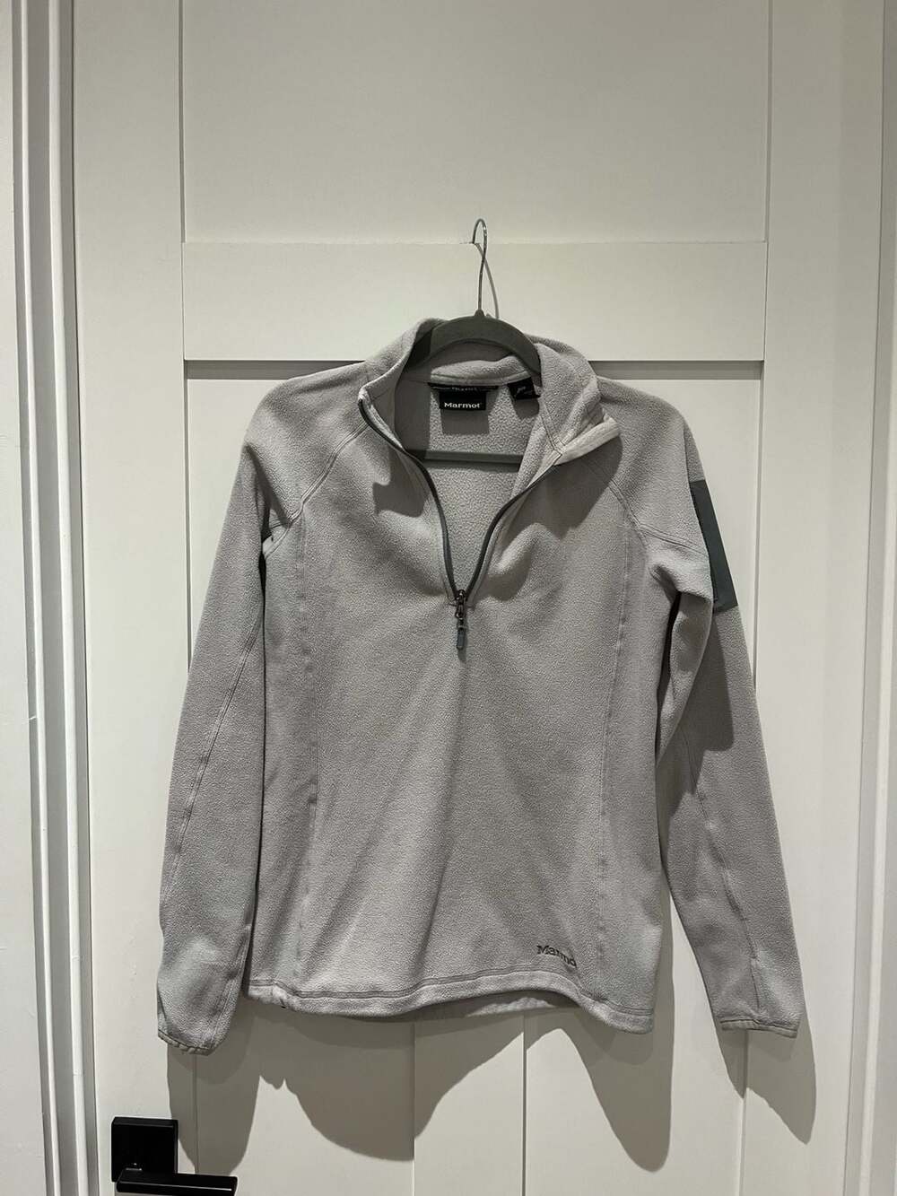 Marmot Women's Polartec 1/4 Zip Fleece Pullover Sweater Light Grey Medium